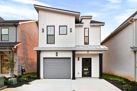 57 Holland Park West Clarksville TN 37043