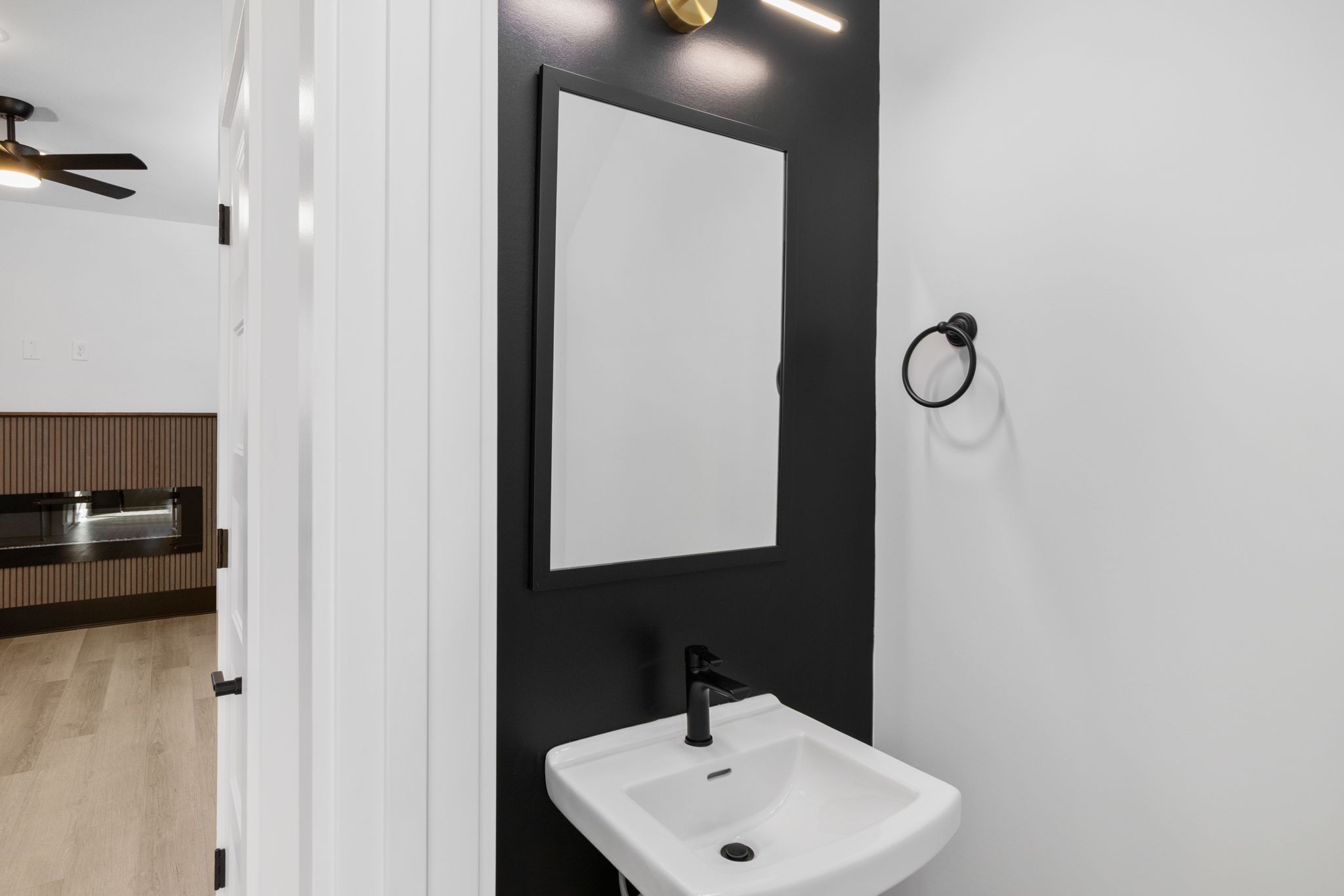 57 Holland Park West