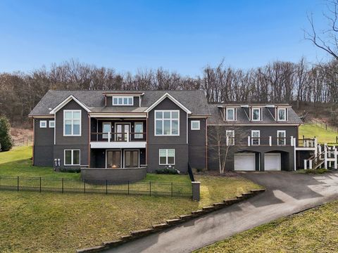 Photo of 6720 Lane Rd, College Grove, TN 37046 (MLS # 3169103)