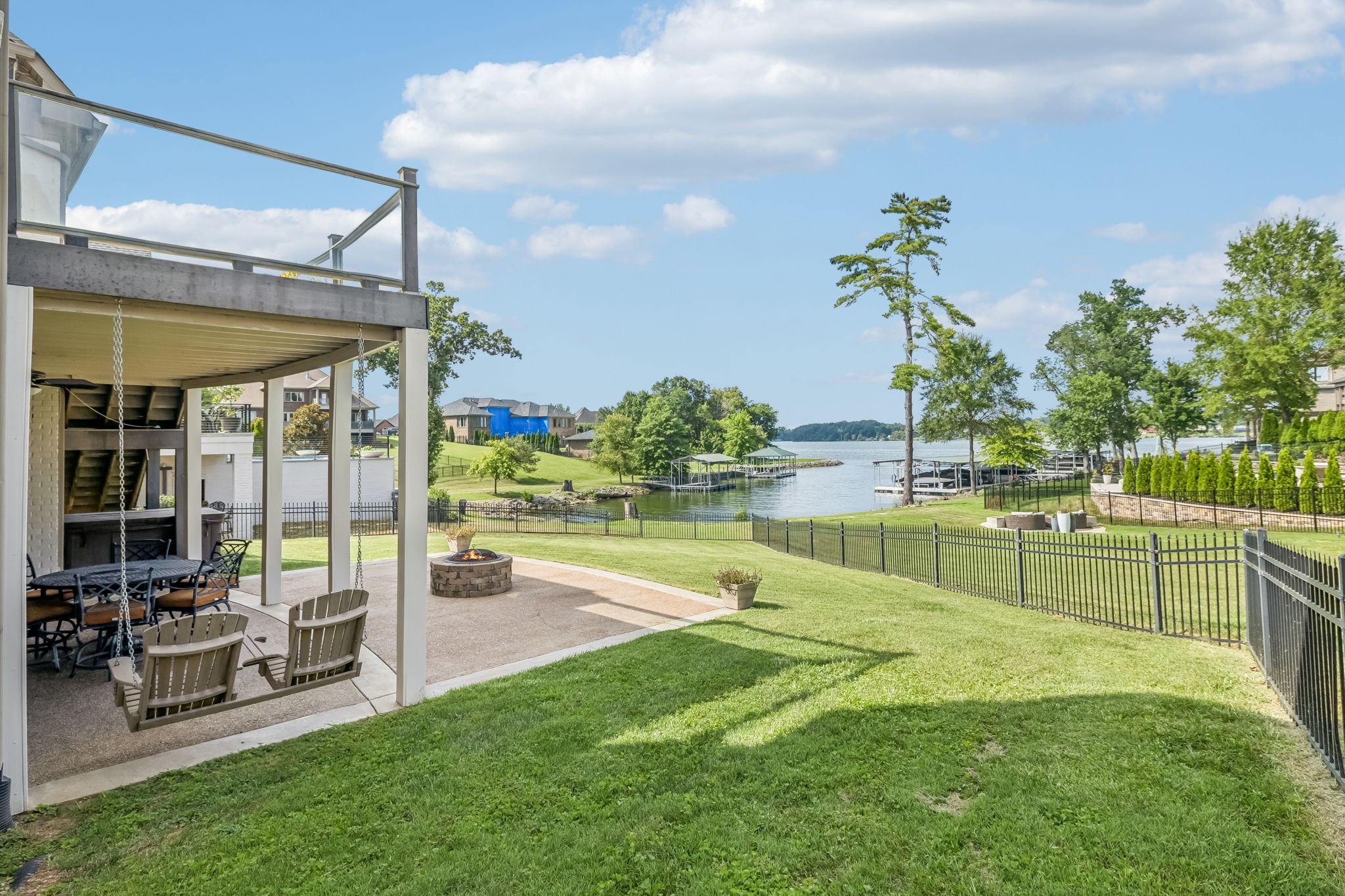 Photo 1 of 73 — 3033 Lakeshore Dr, Old Hickory, TN 37138