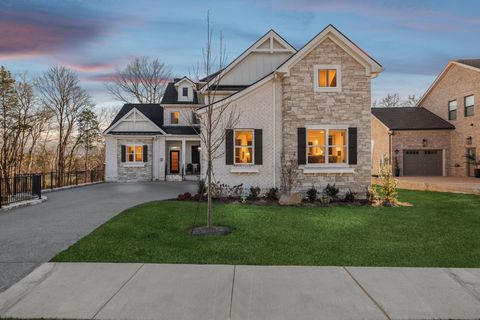 1136 Willow Springs Dr Lebanon TN 37087