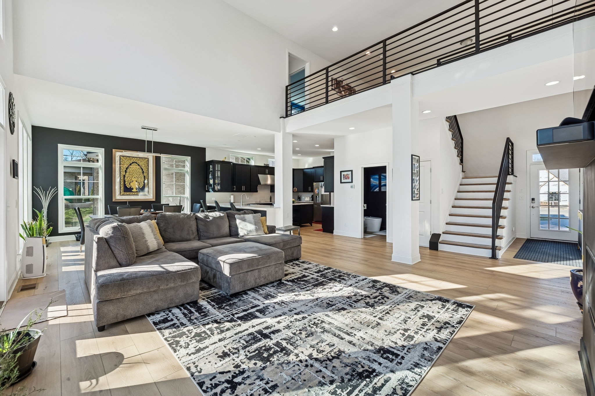 1136 Willow Springs Dr