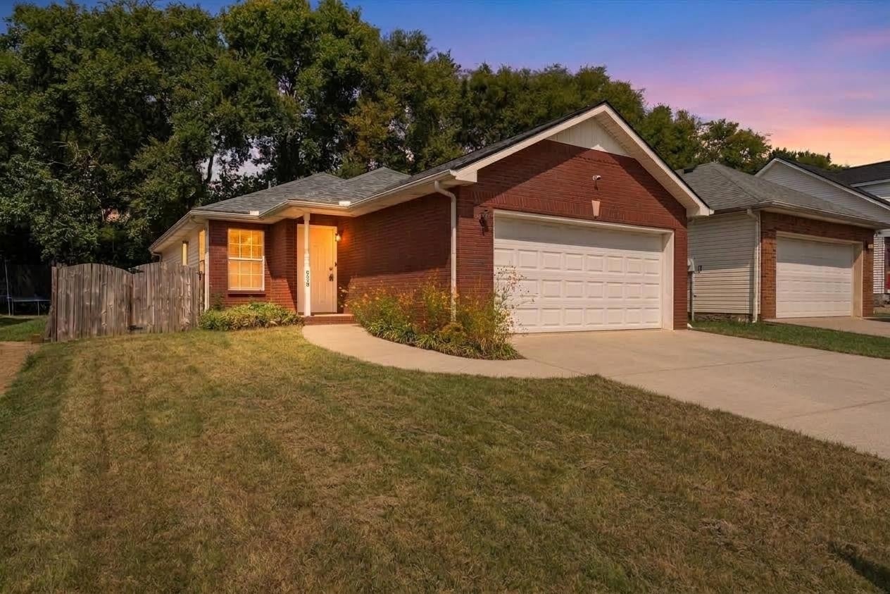 528 Freedom Ct