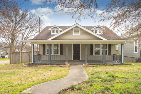 Photo of 301 Lutie St, Nashville, TN 37210 (MLS # 3129706)