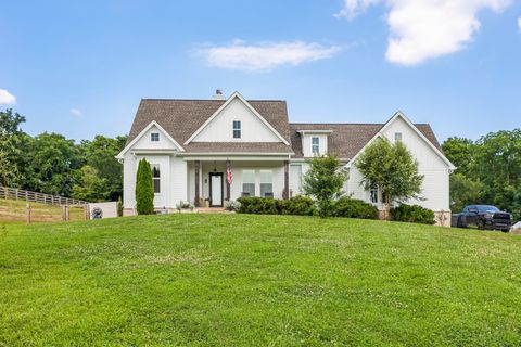 1677 Blackburn Ln Spring Hill TN 37174