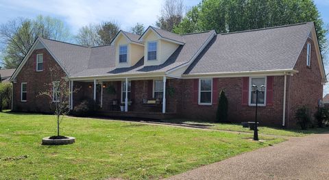 1915 Wiltshire Dr Murfreesboro TN 37129