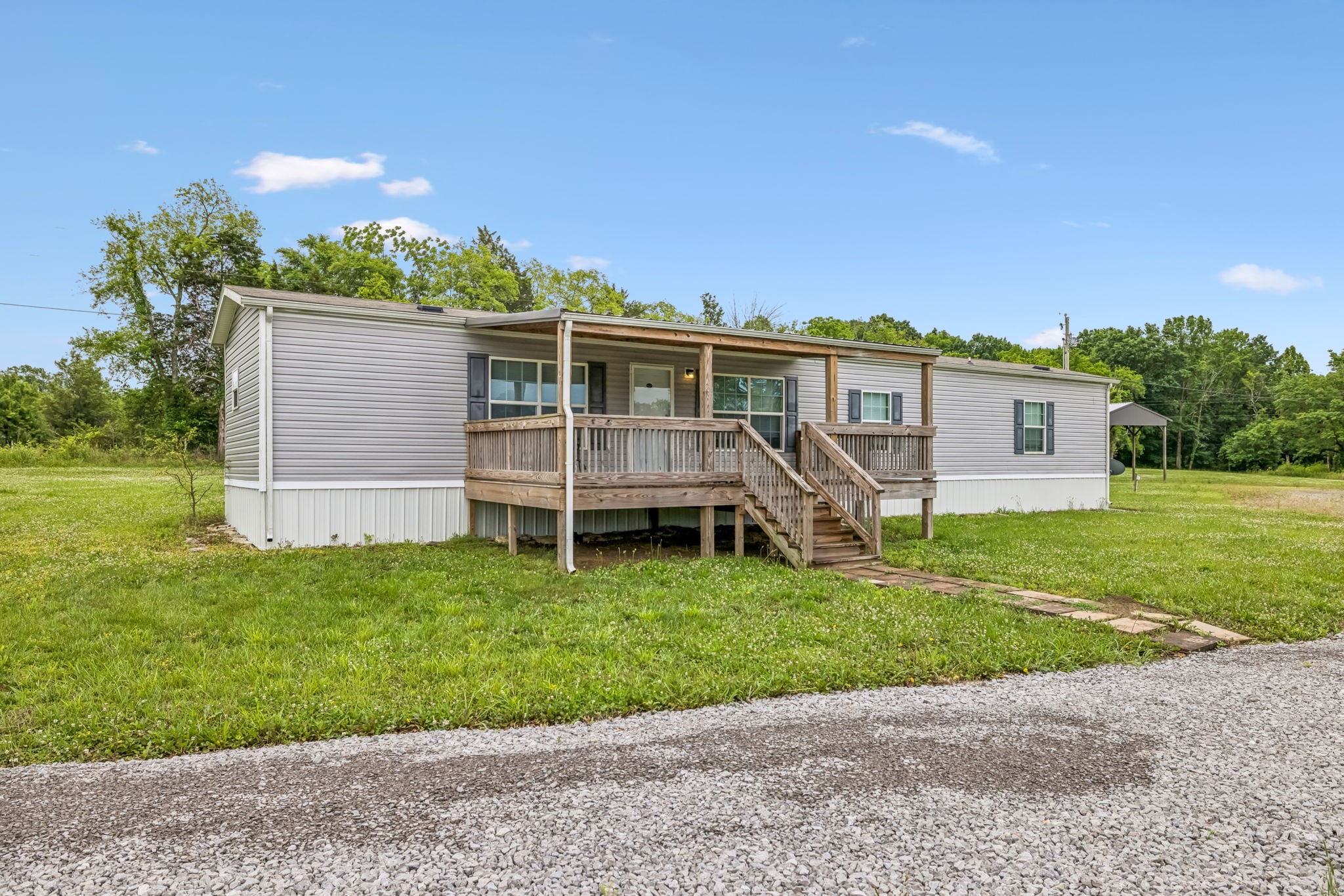 280 Kingdom Rd