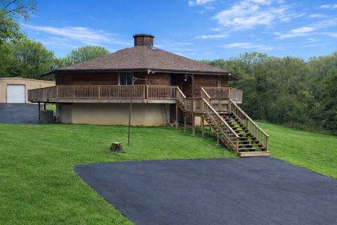 Photo of 2821 Callis Rd, Lebanon, TN 37090 (MLS # 3120315)