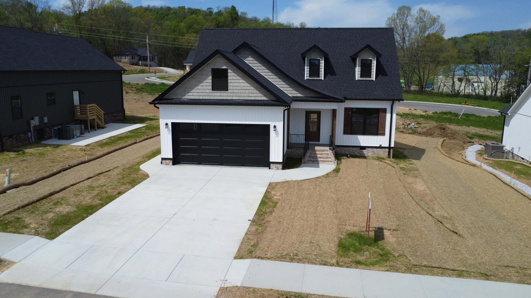70 Rolling Meadows Ln