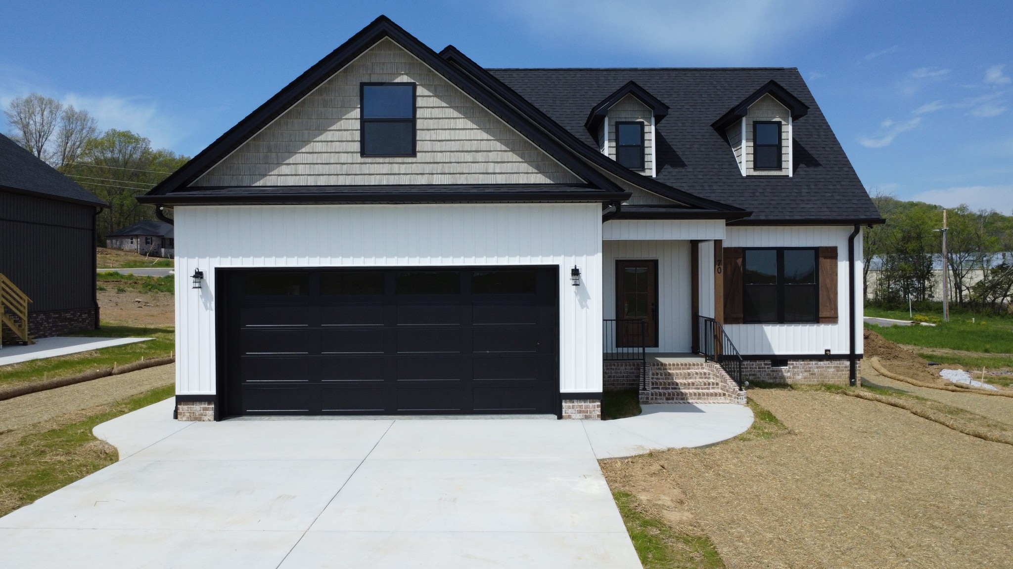 70 Rolling Meadows Ln