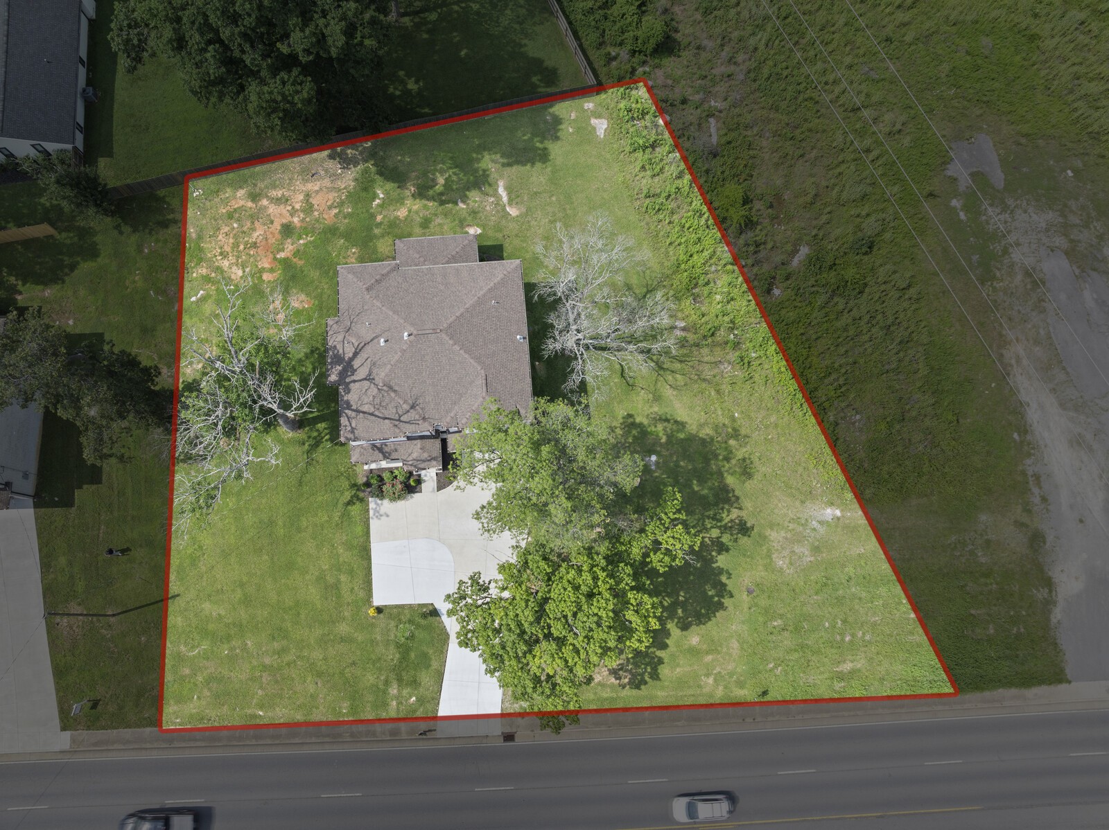 1800 W Main St