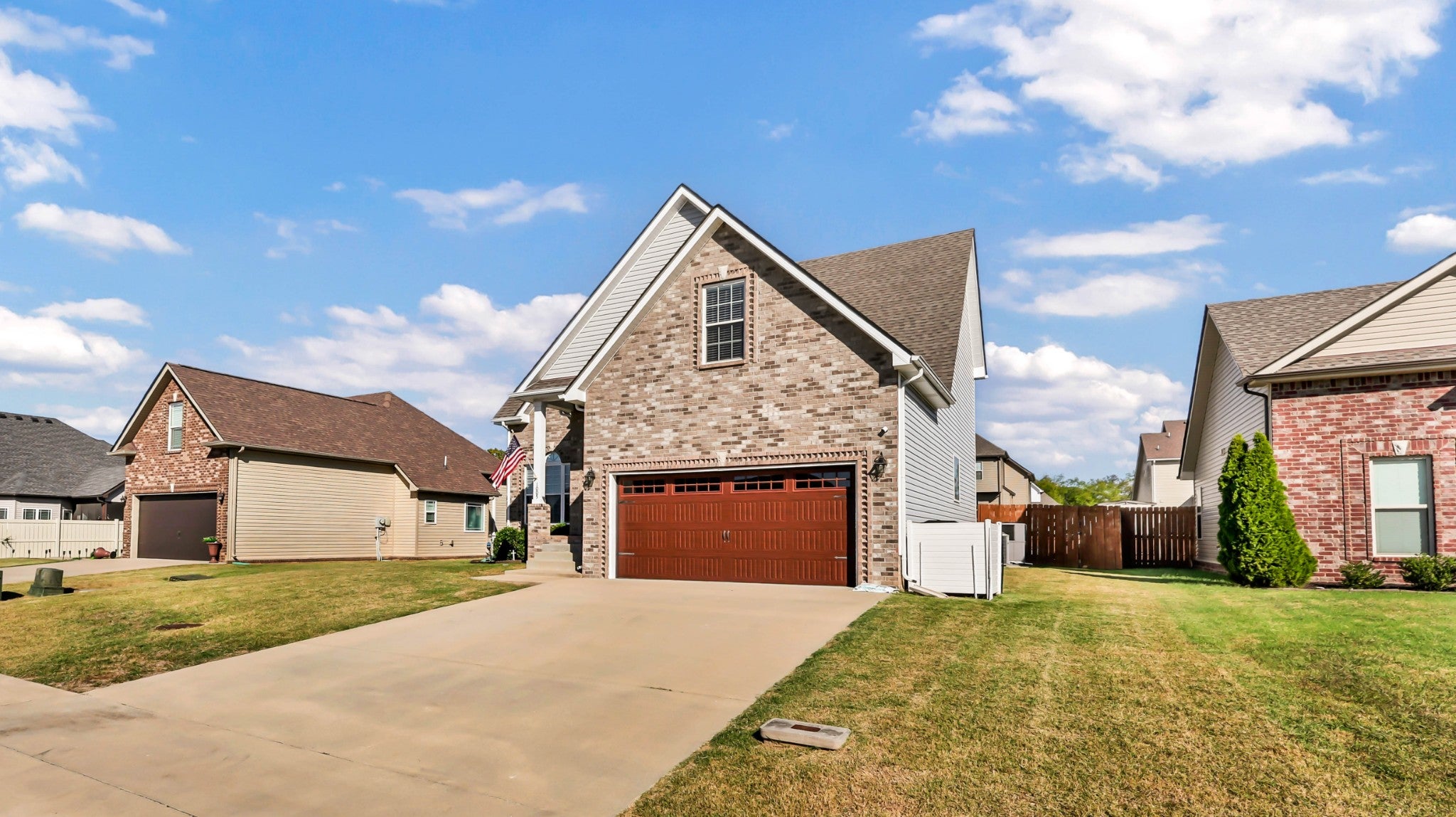 1005 Shirley Dr