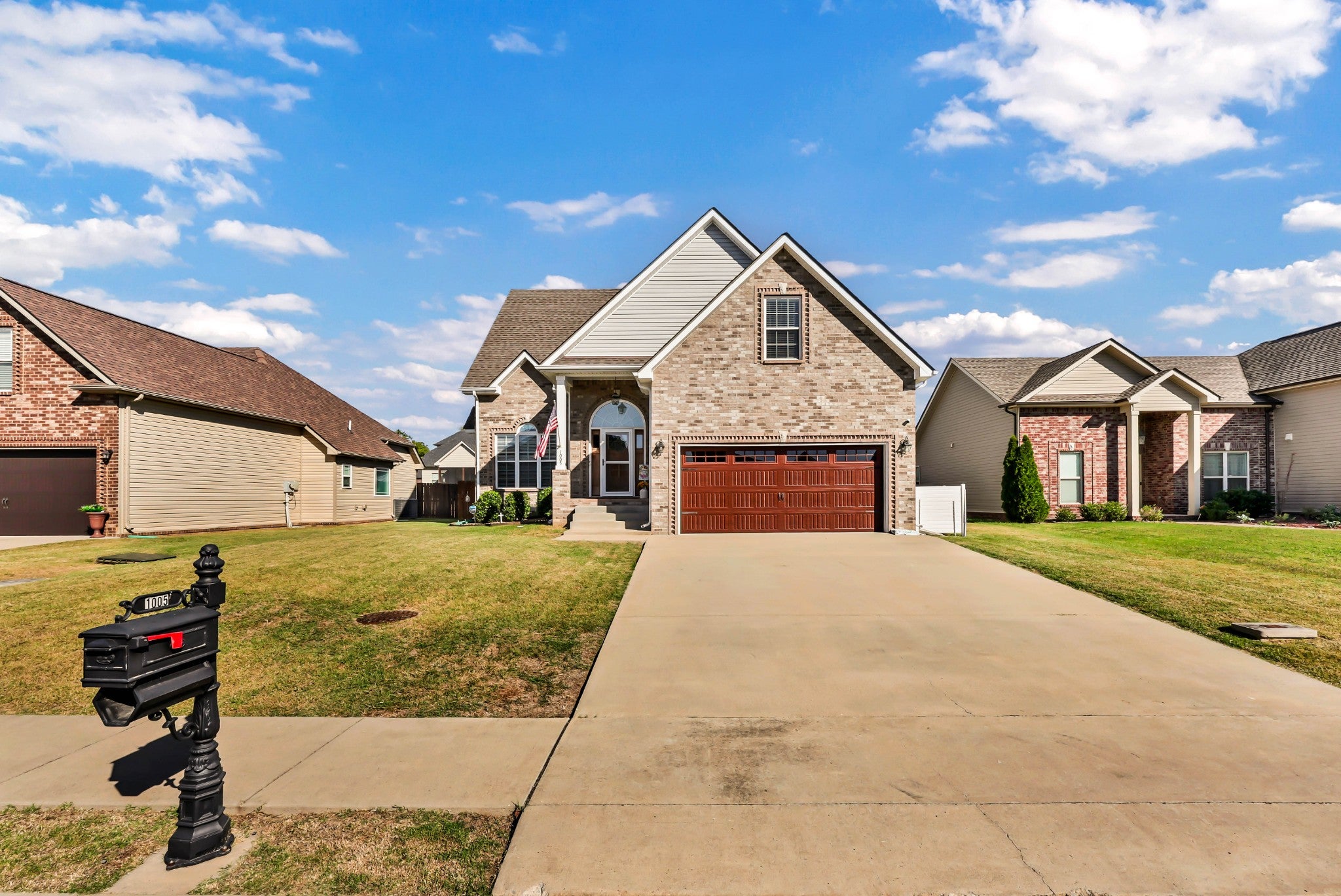 1005 Shirley Dr