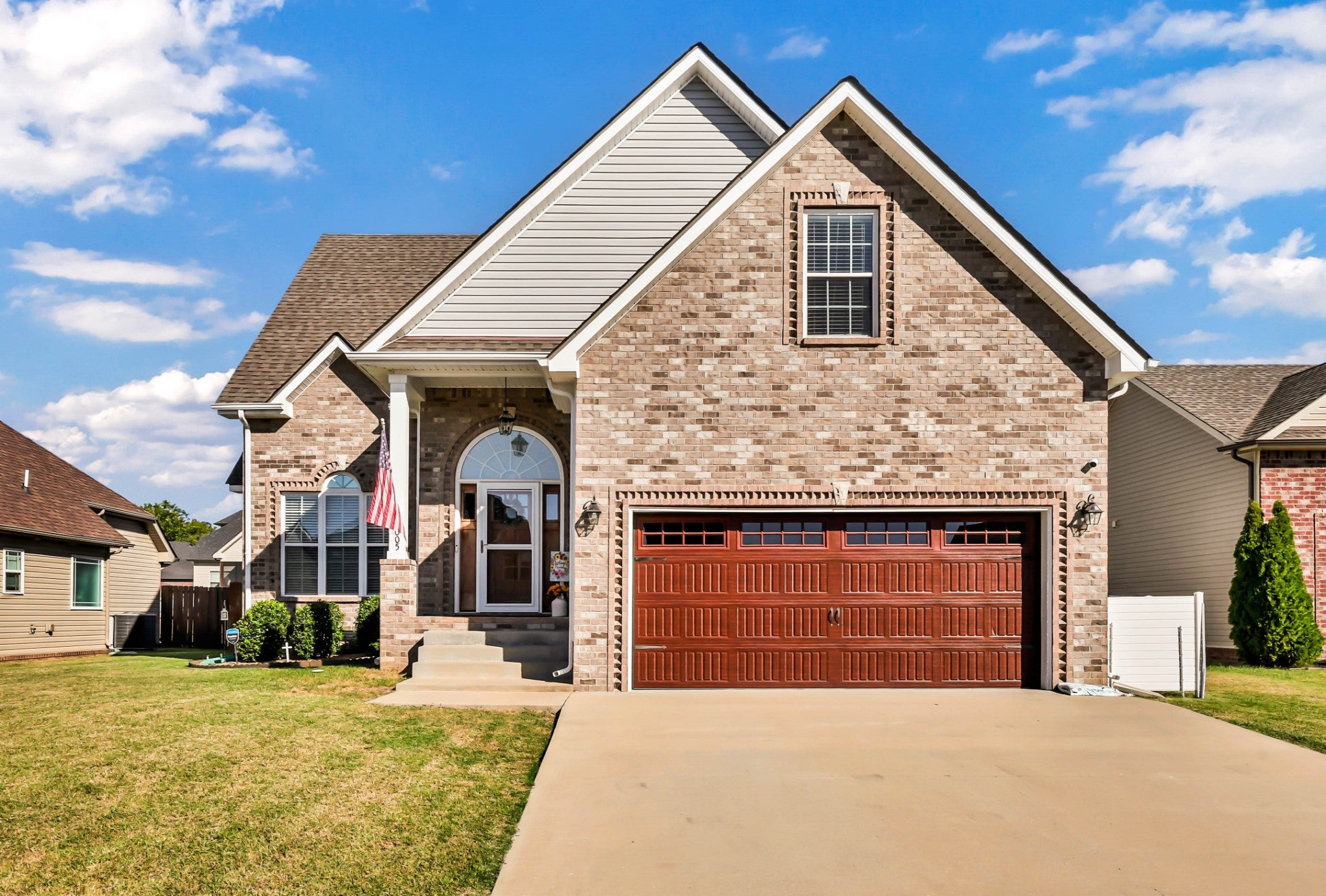 1005 Shirley Dr