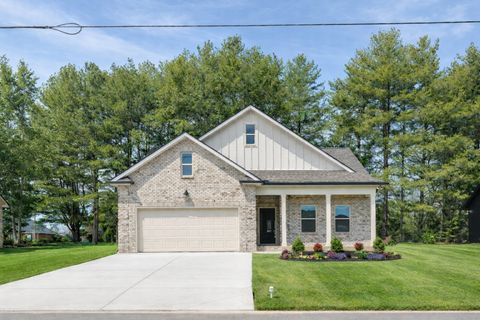 Photo of 333 Estates Drive, Smithville, TN 37166 (MLS # 3168777)