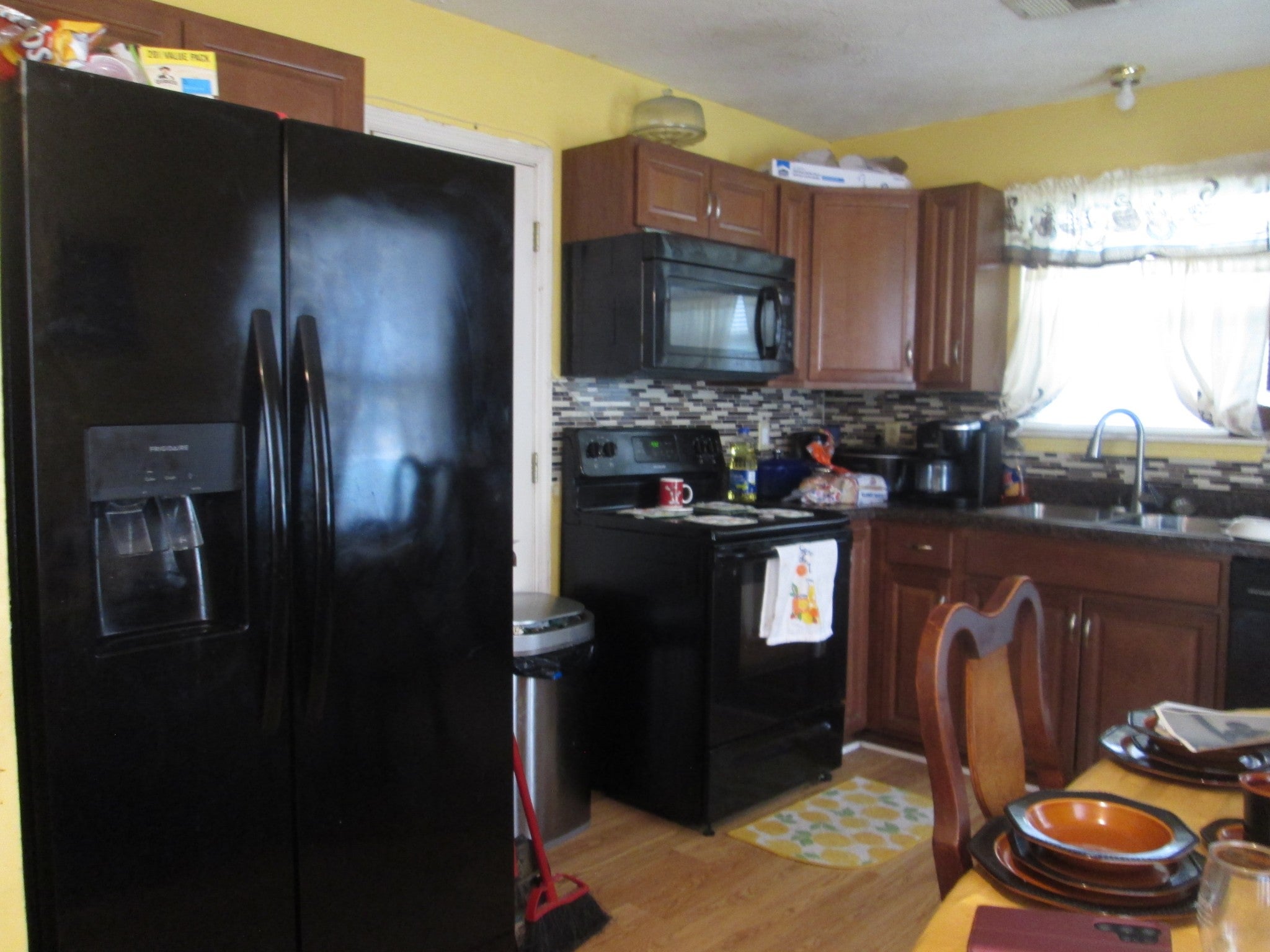 4-bed home sold in Nashville, TN 37207, 1206 Avondale Cir 1206 Avondale Cir, Nashville TN 37207 4-bed home, photo 5 of 14