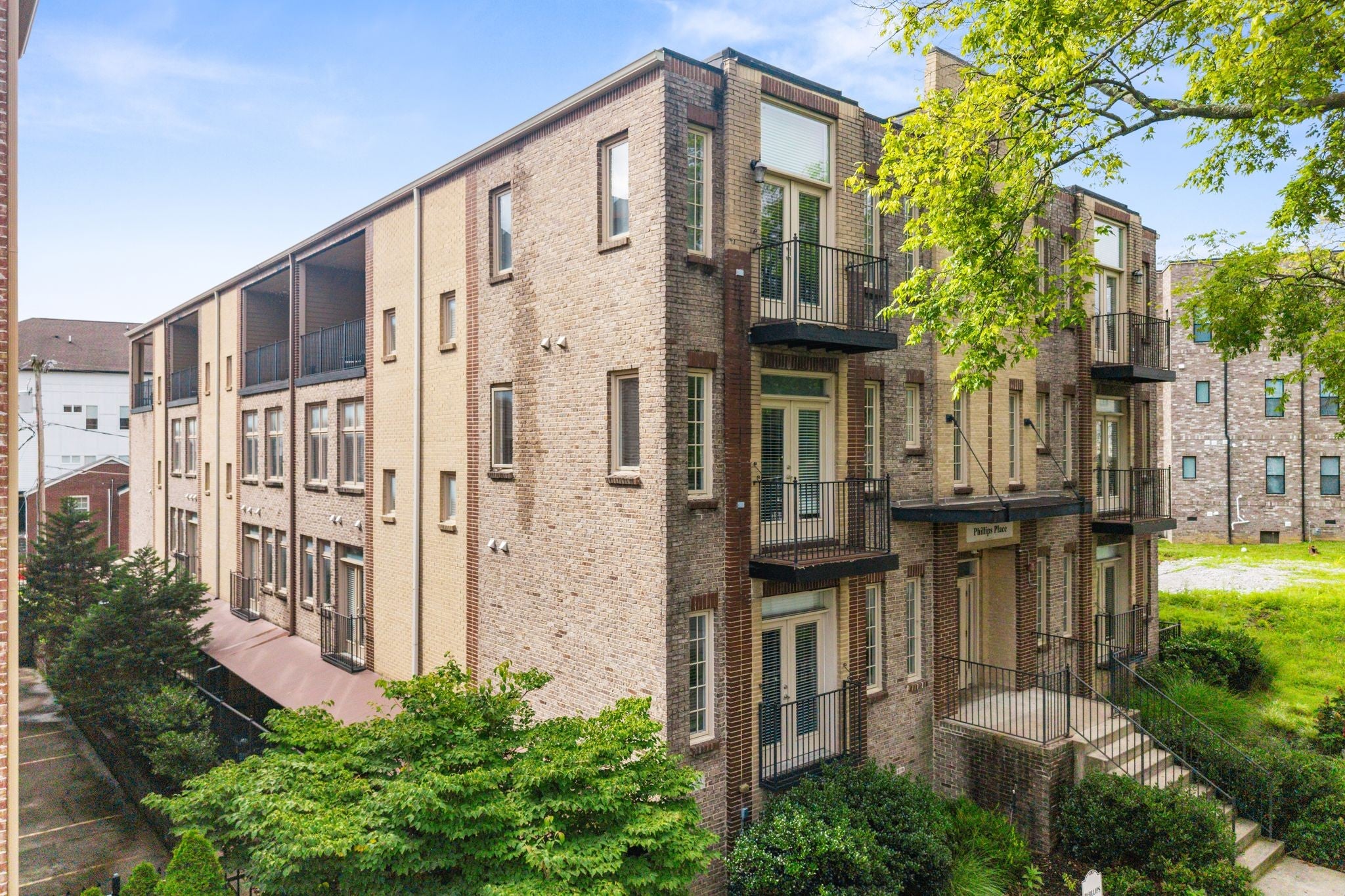 listing at 3203 Long Blvd, Nashville