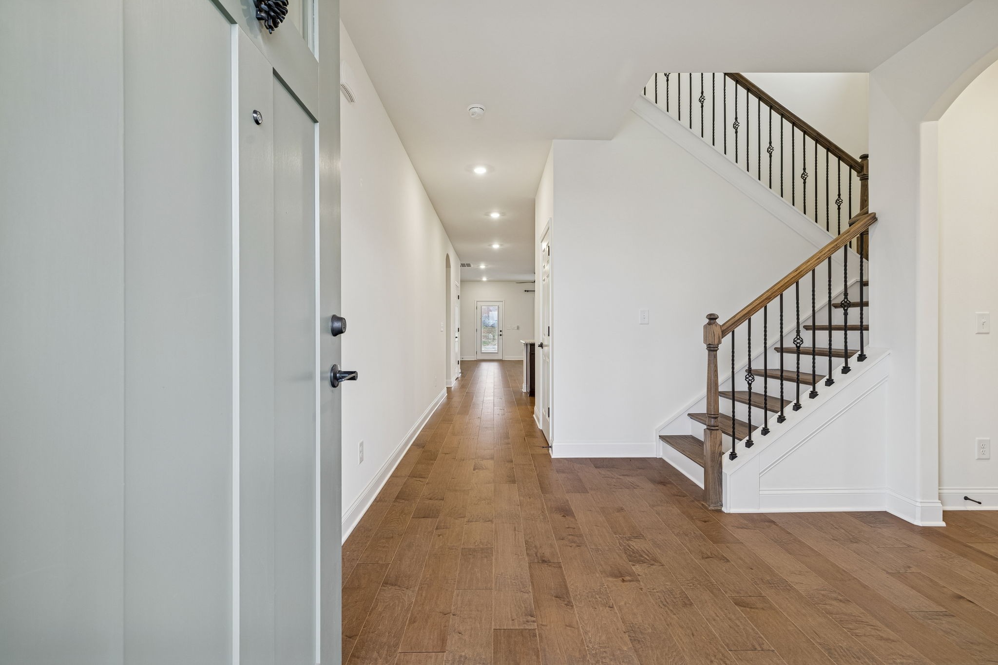 420 Triple Crown Cir