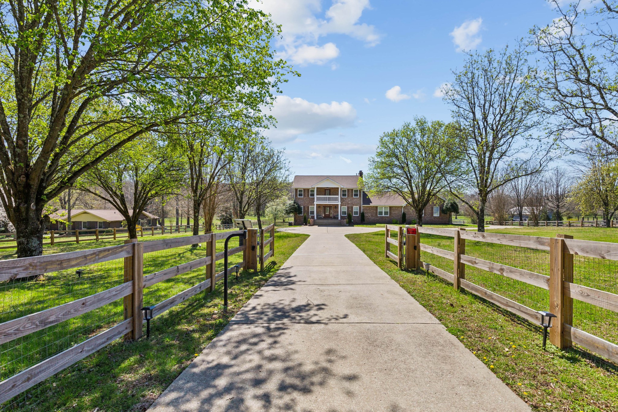 6549 Holt Rd