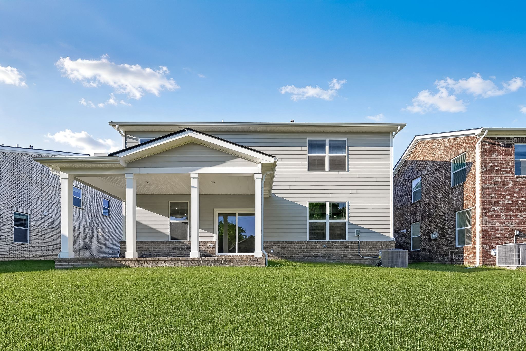 1517 Cherry Tree Ln