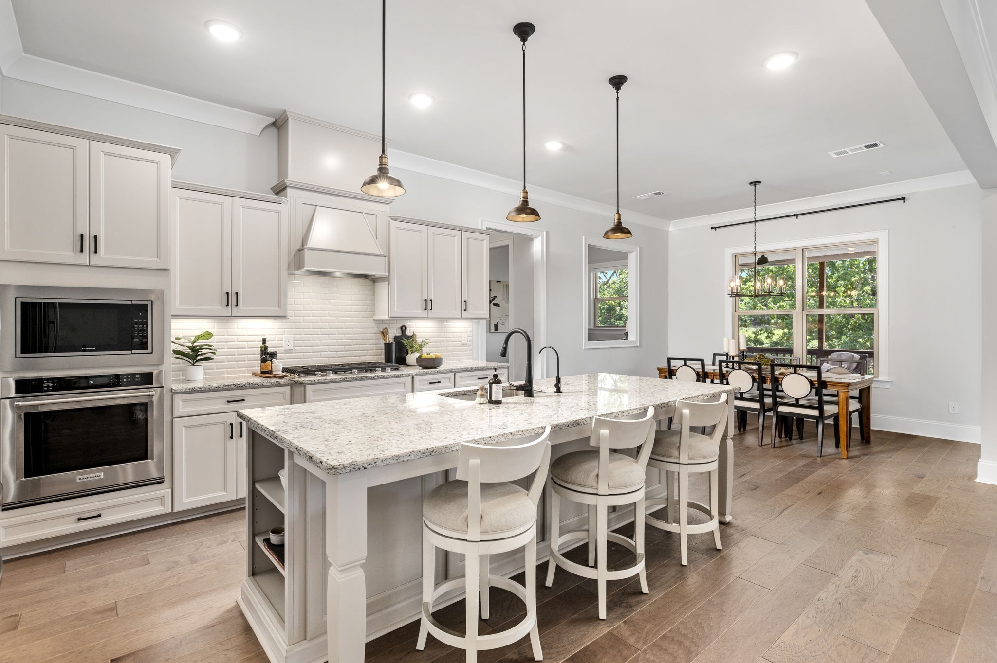 Franklin, Tennessee, 37067, United States, 6 Bedrooms Bedrooms, ,6 BathroomsBathrooms,Residential,Active,2045003