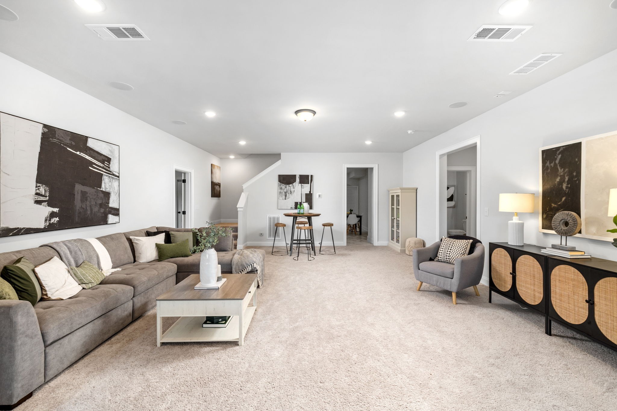 Franklin, Tennessee, 37067, United States, 6 Bedrooms Bedrooms, ,6 BathroomsBathrooms,Residential,Active,2045003