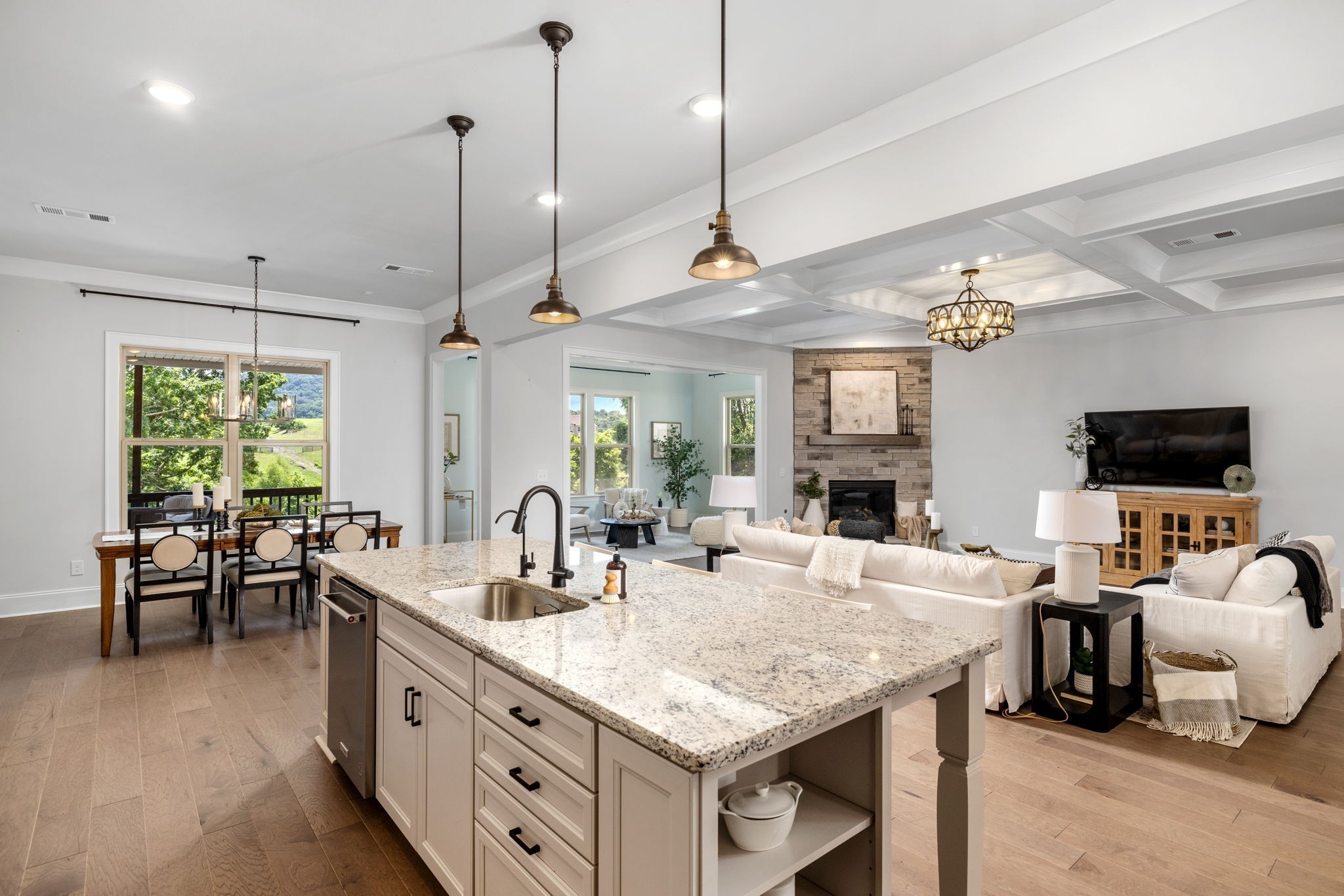 Franklin, Tennessee, 37067, United States, 6 Bedrooms Bedrooms, ,6 BathroomsBathrooms,Residential,Active,2045003