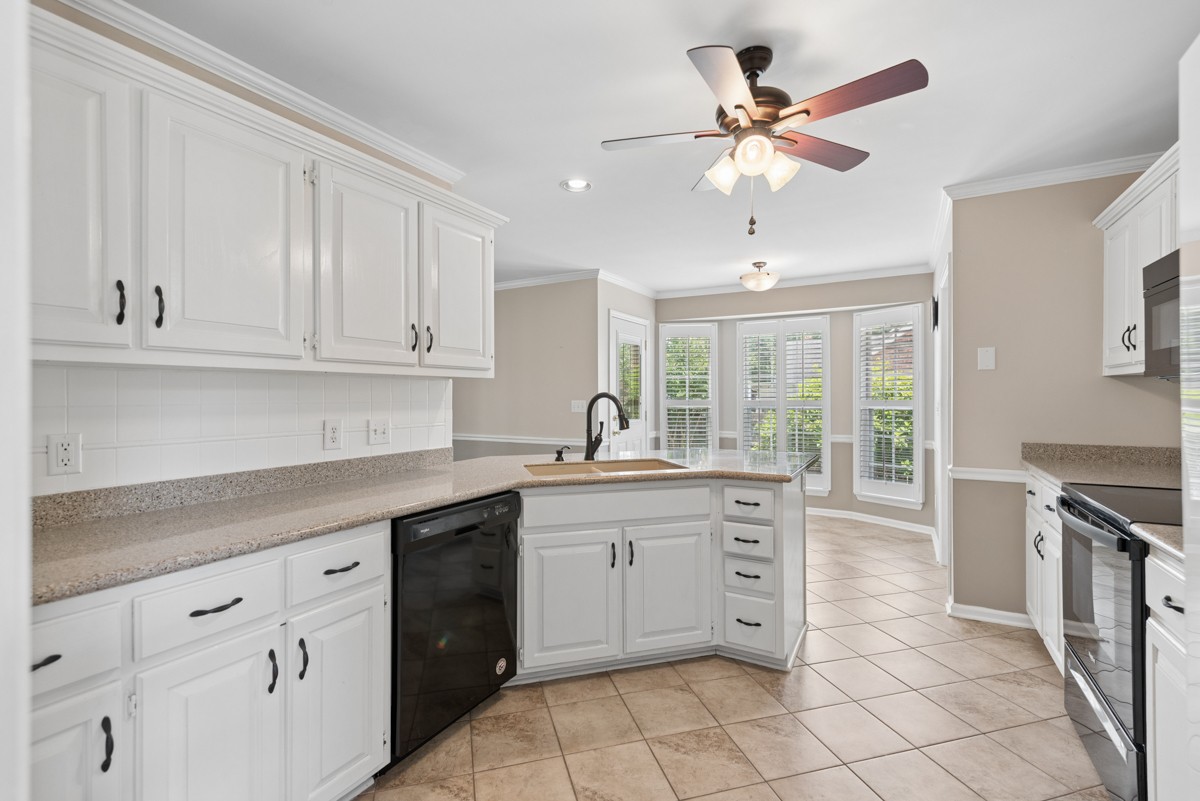 404 Sandi Ct