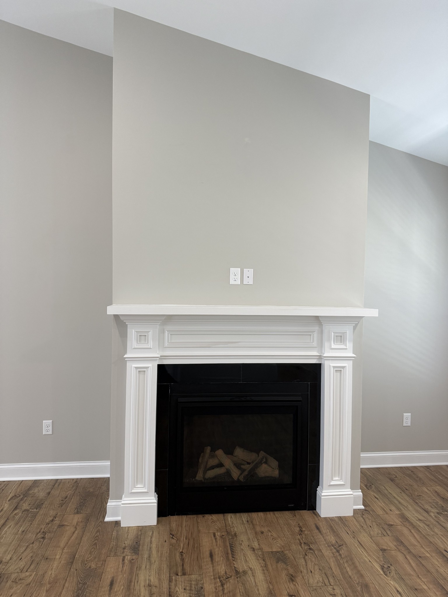 2895 Autumn Woods Trl