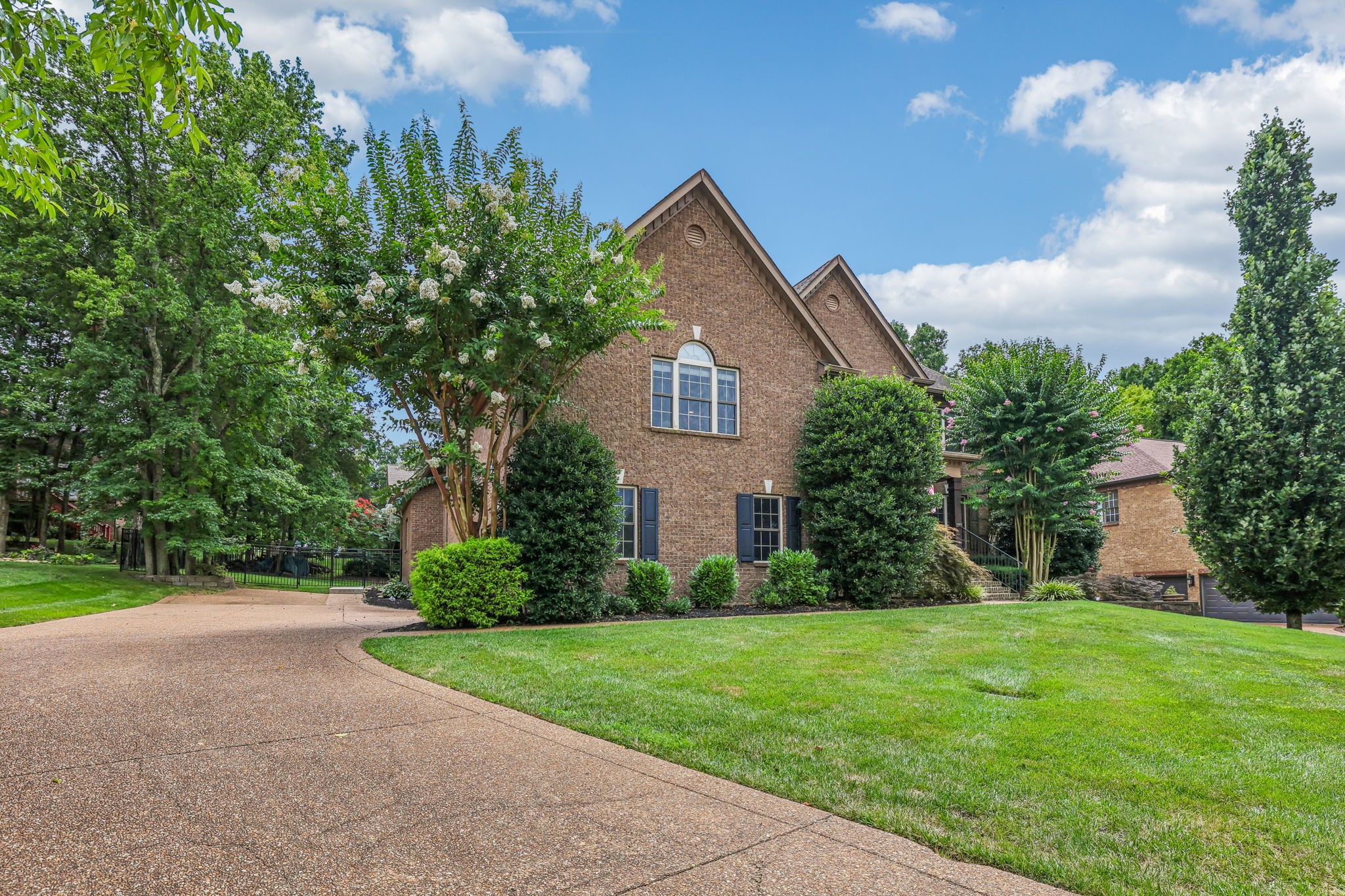1225 Old Spring Trl