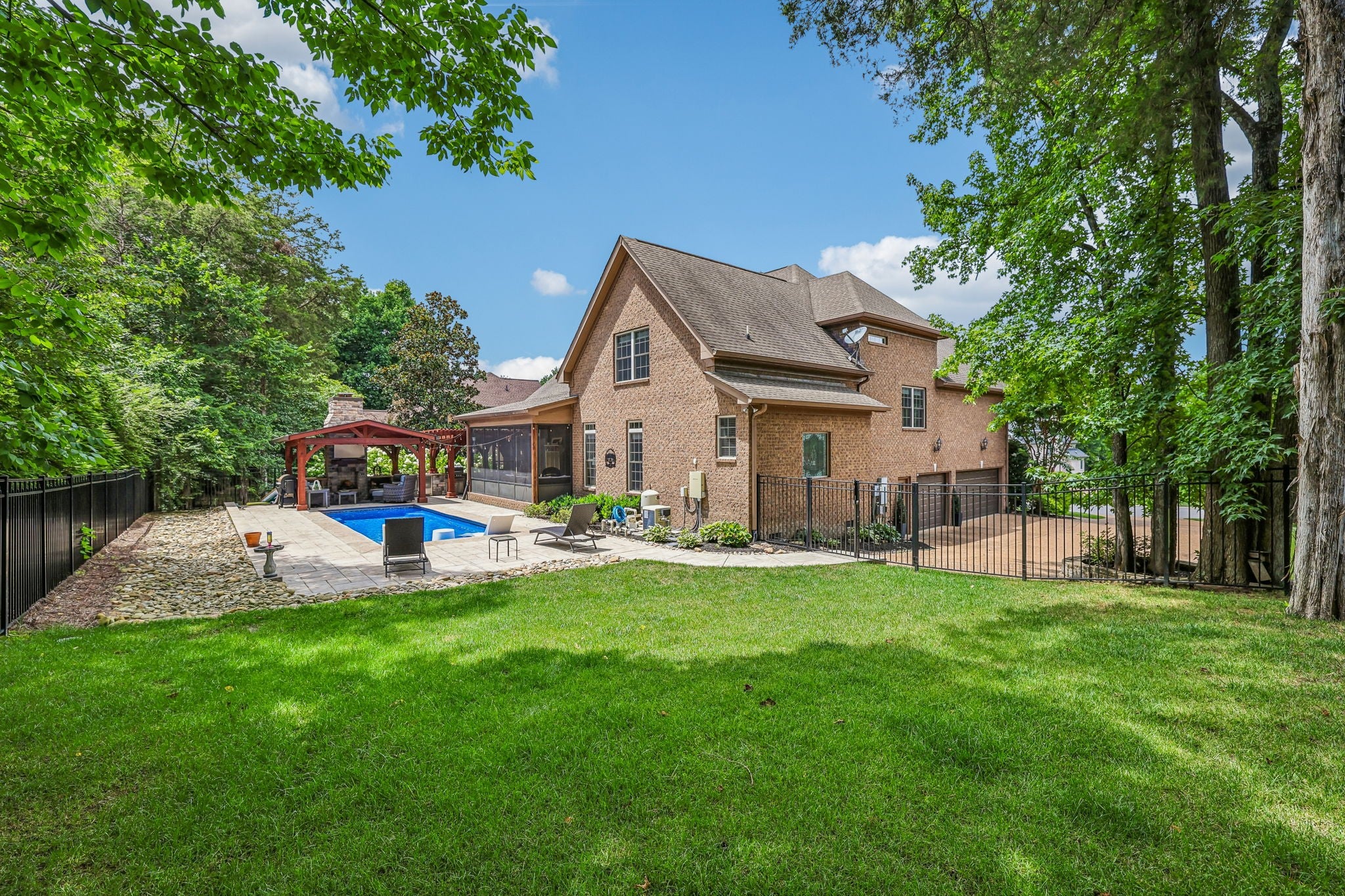 1225 Old Spring Trl