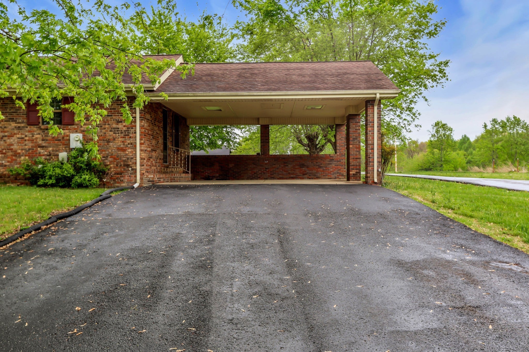 5245 Galen Rd