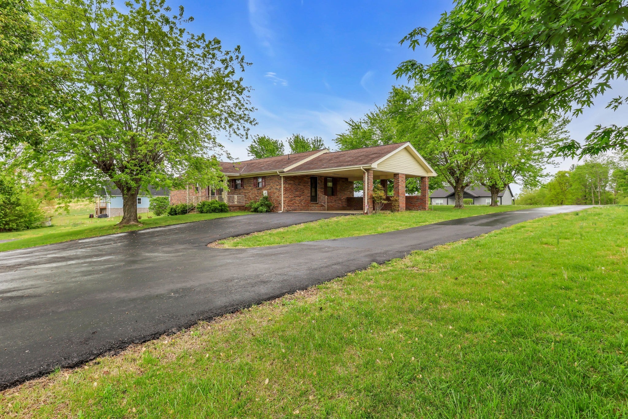 5245 Galen Rd