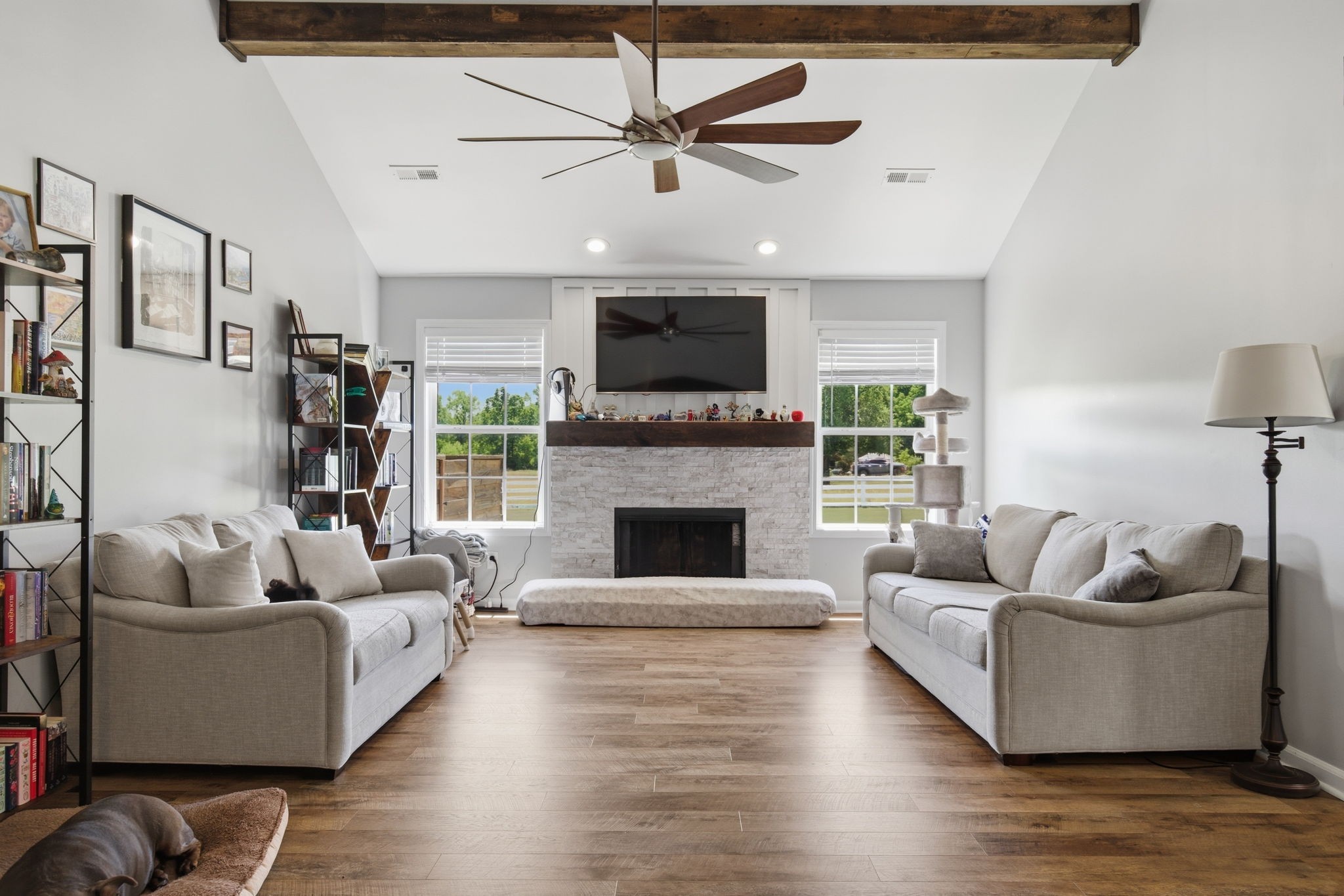3465 Clegg Dr