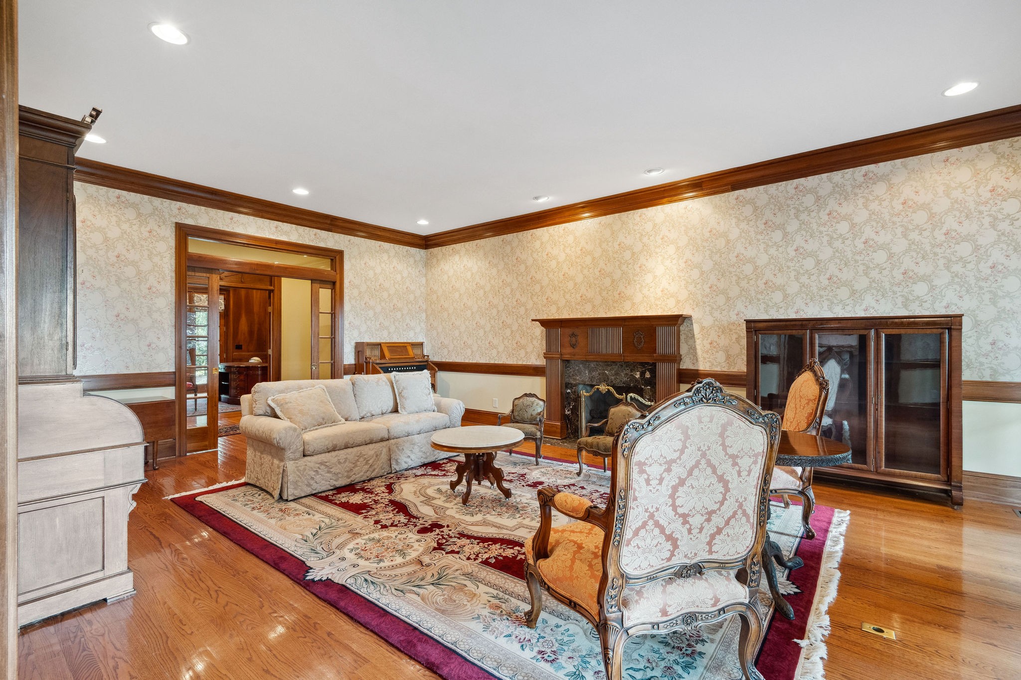 1633 Lewisburg Pike, Franklin TN 37064 3-bed home, photo 6 of 30