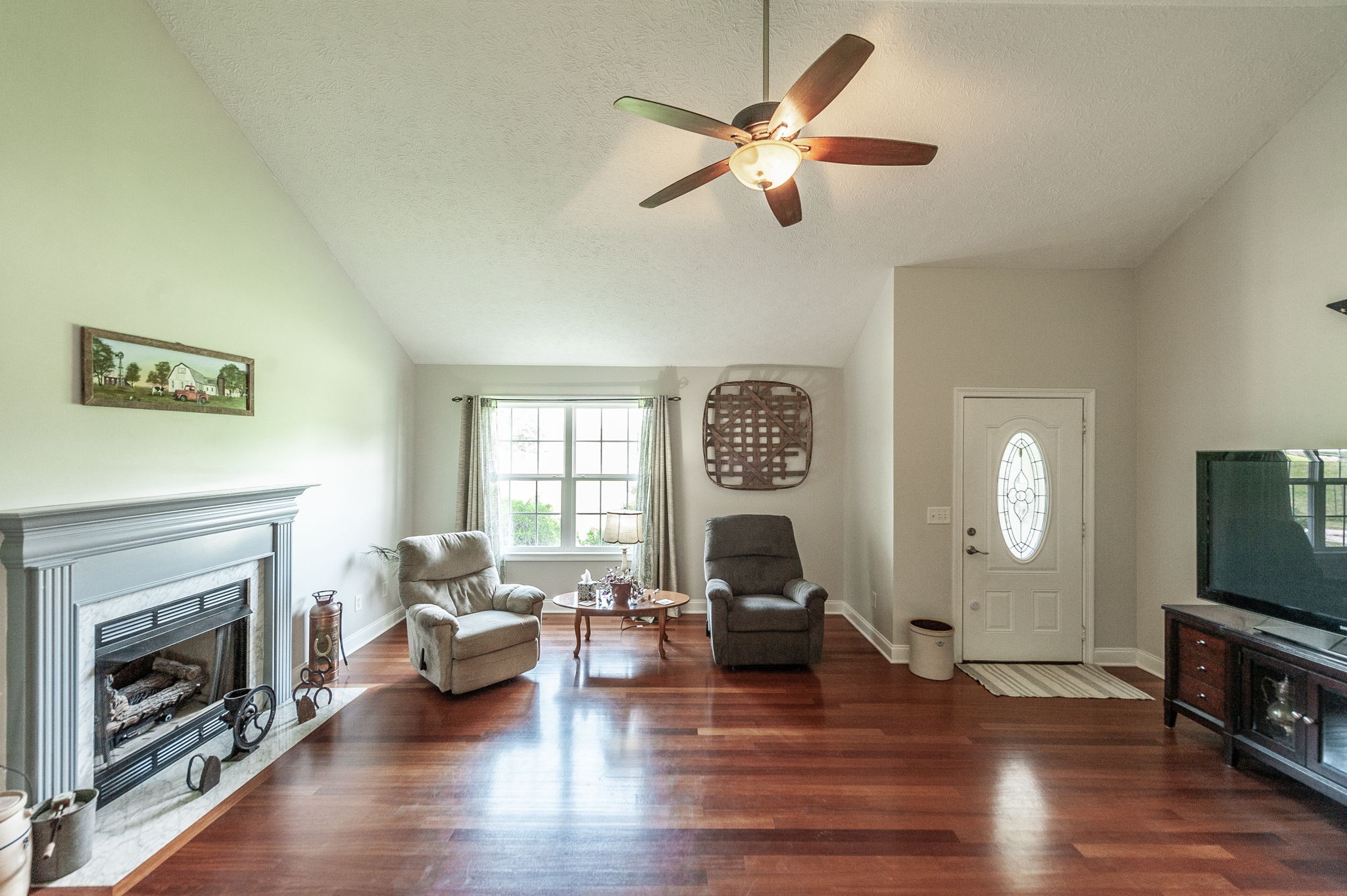 128 Old Fountain Head Rd