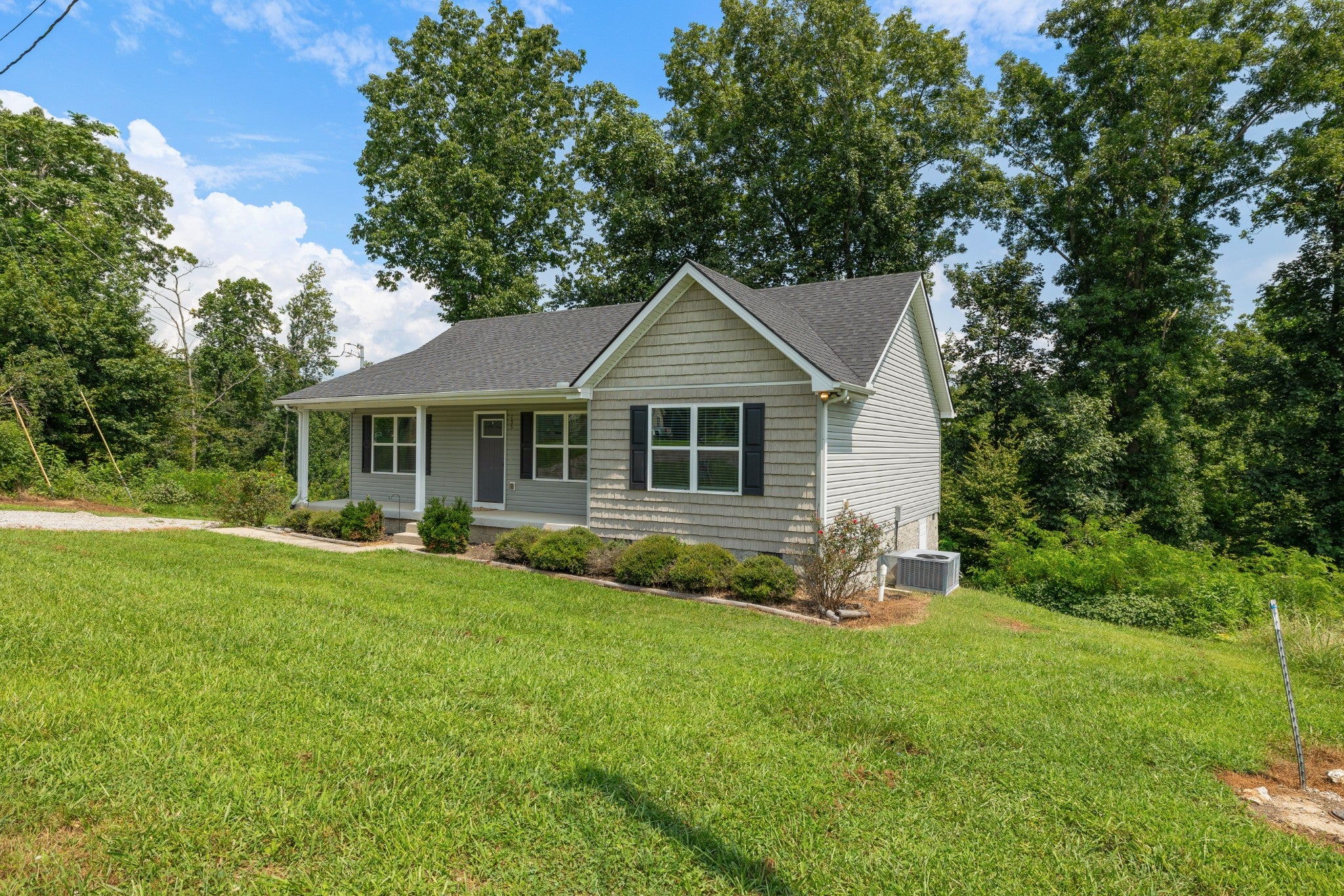 155 Poling Dr