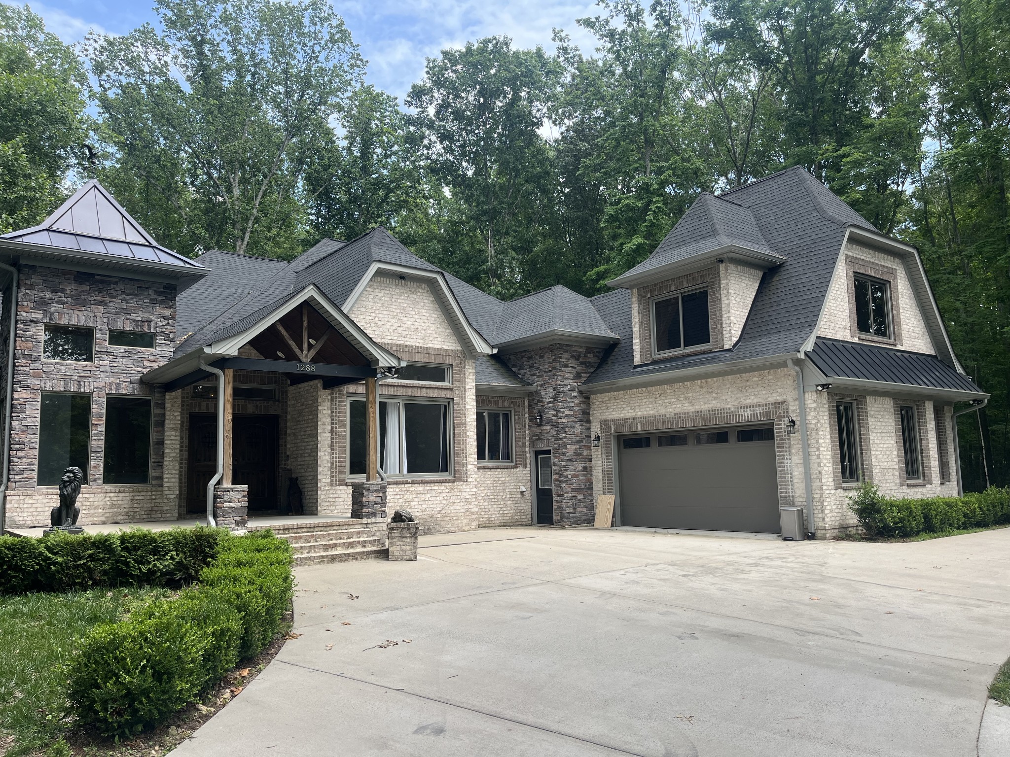 1288 Rogues Fork Rd