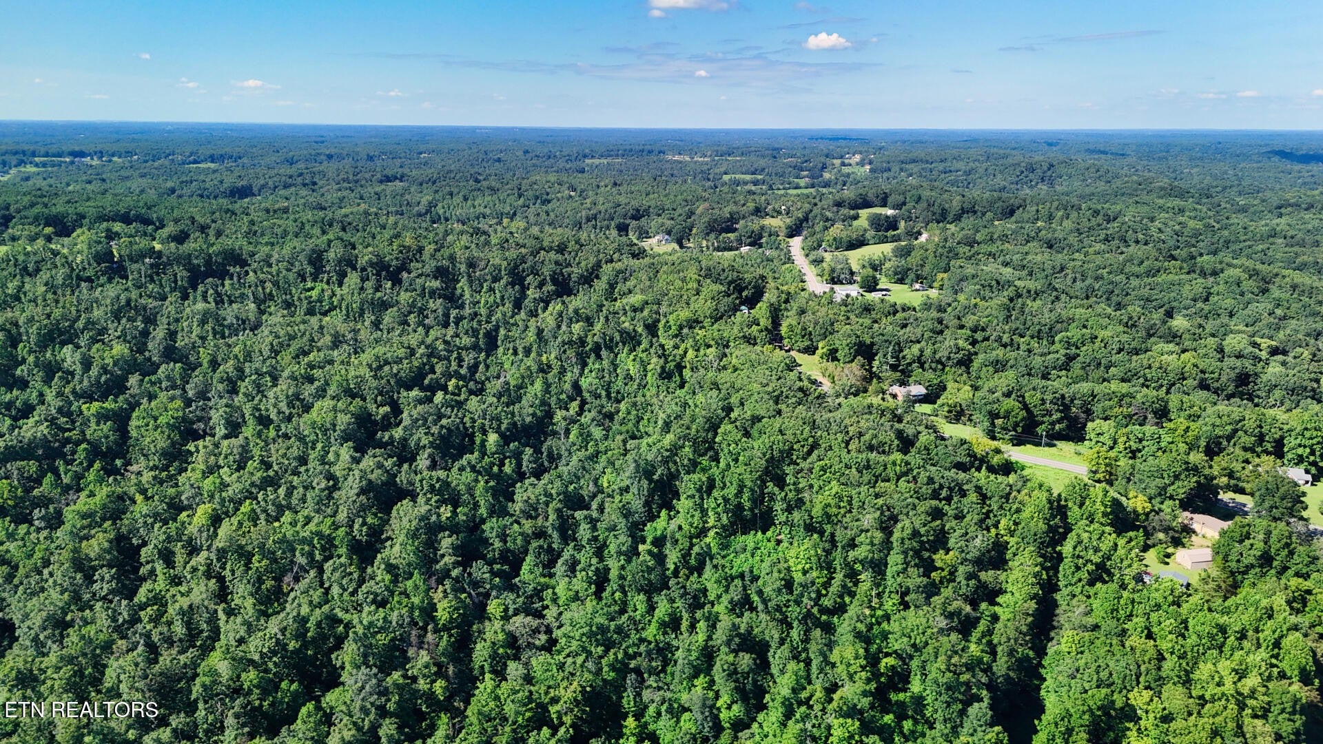 1 Lindsey Hollow Rd