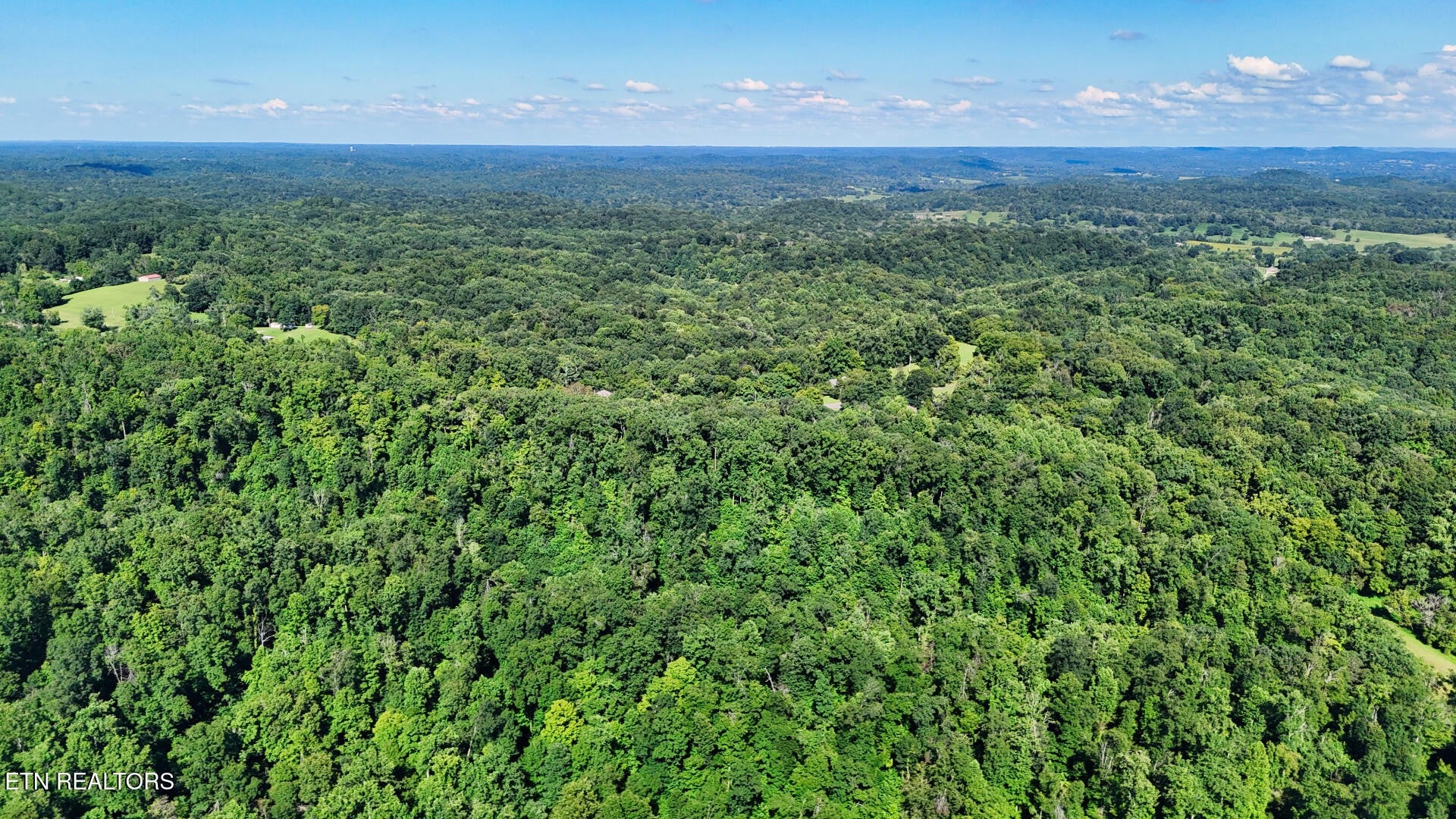 1 Lindsey Hollow Rd