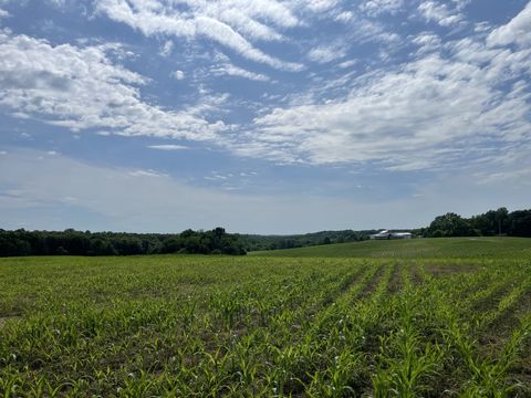 941 Nubia Rd Westmoreland TN 37186