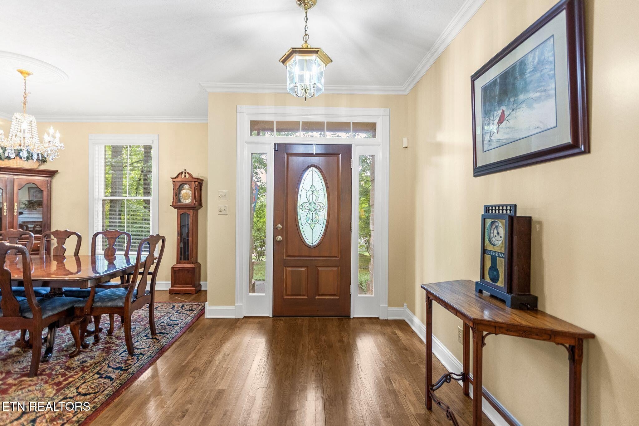 5227 Beverly Oaks Drive