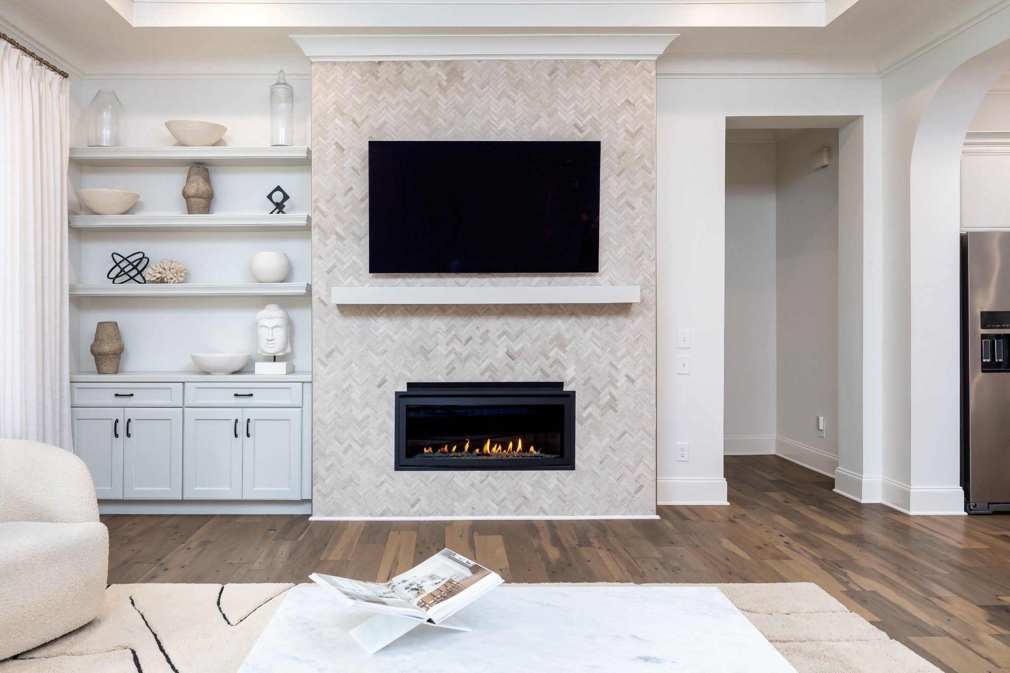 9403 Arthur Ct