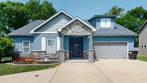 1012 Michaela Cir Clarksville TN 37043