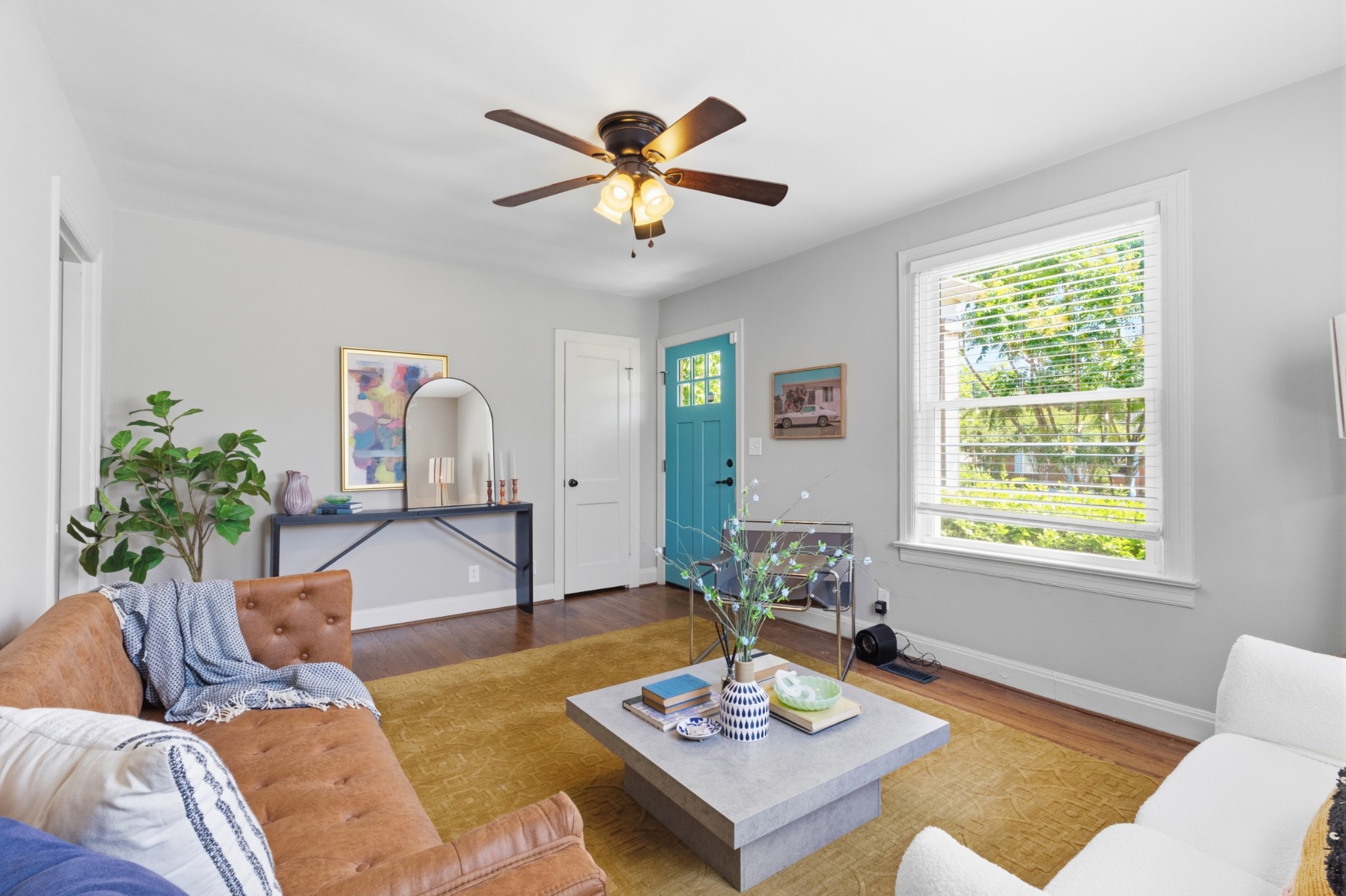 2411 Milton Dr