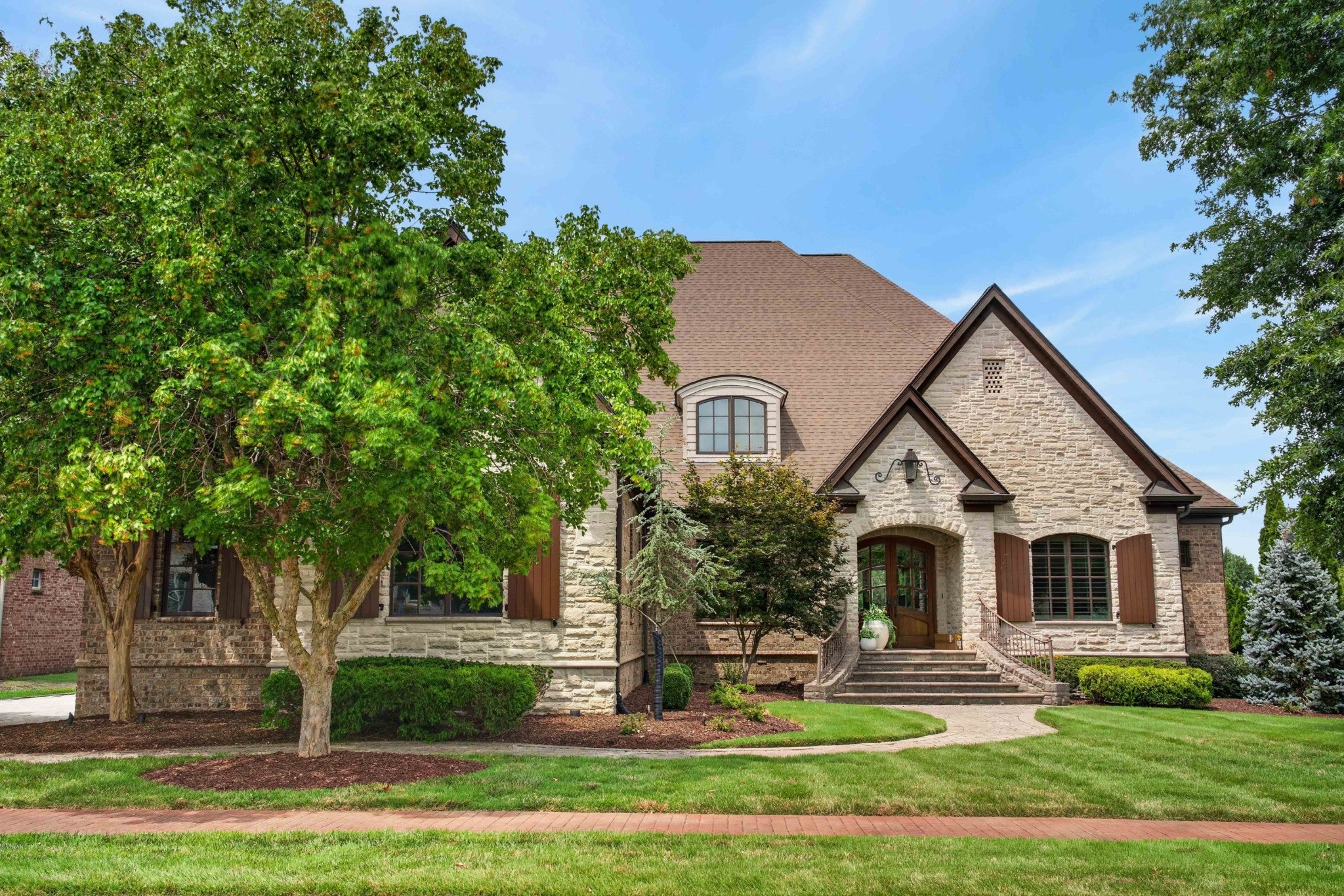 915 John Armfield Ct