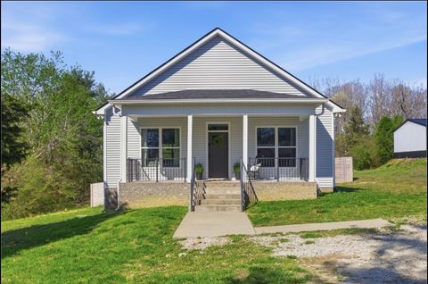 1030 Oak Dr White Bluff TN 37187