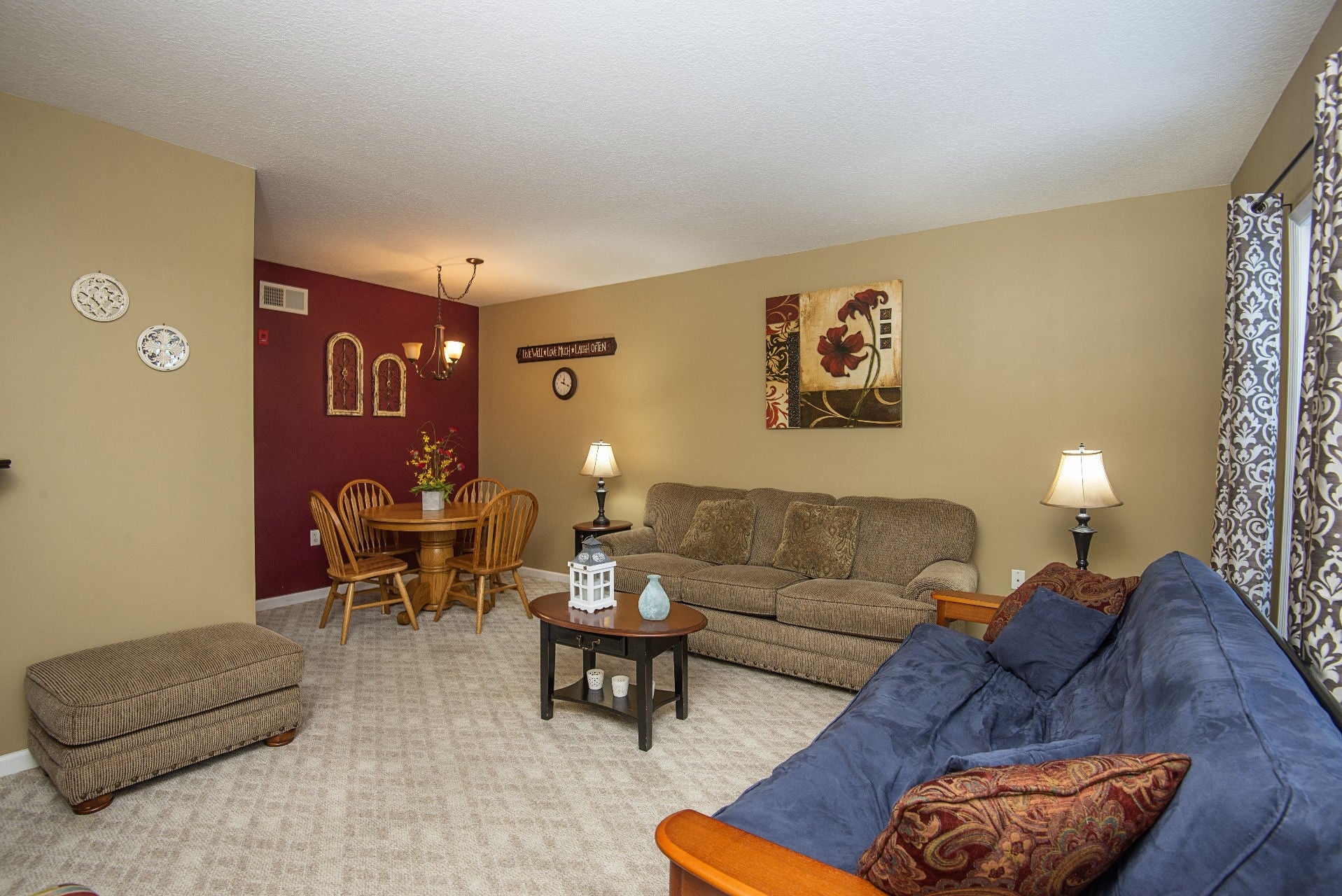 2743 Colonial Dr 112