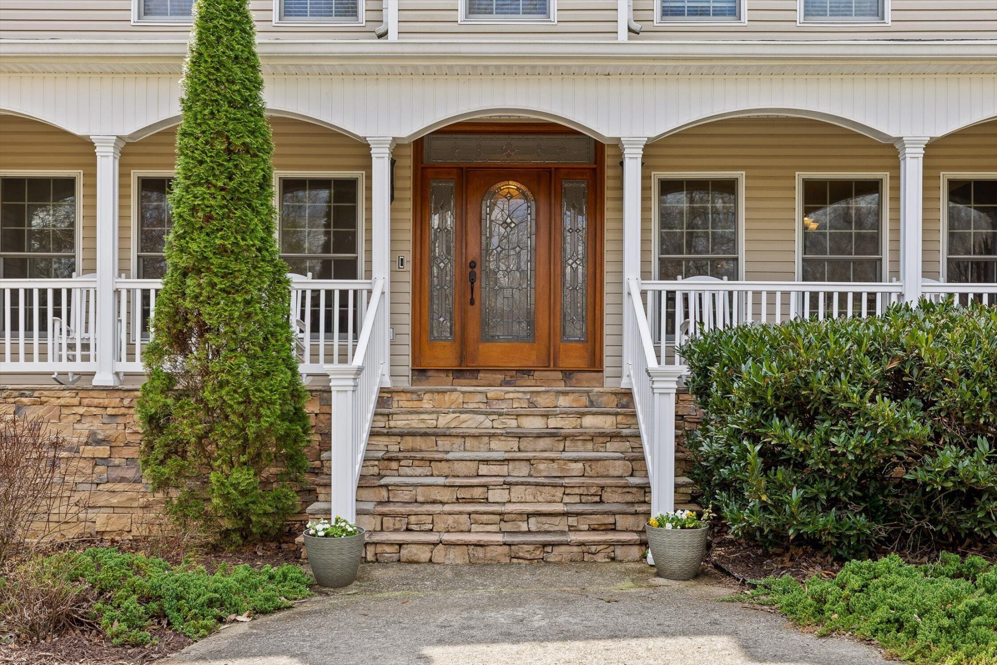 1250 Owl Hollow Road