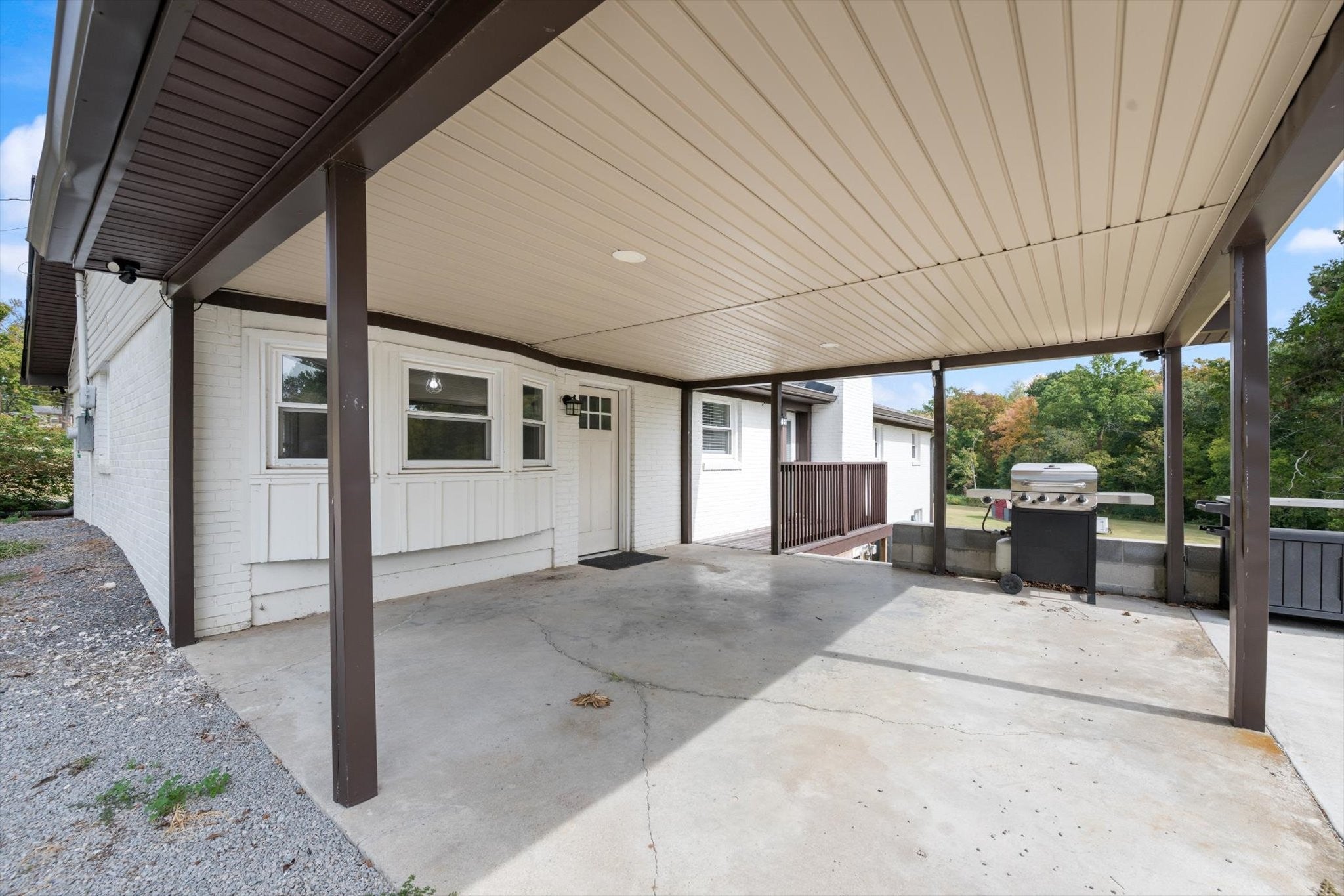 121 Cumberland Cir